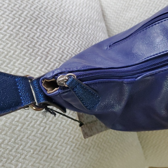 Kathy Van Zeeland Shoulder Bag/Nordic Purple - Picture 14 of 17